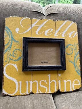 Vintage Pier One hanging frame